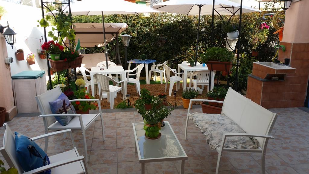 Beb I Delfini Di Casa Paola Bed & Breakfast Mascali Luaran gambar