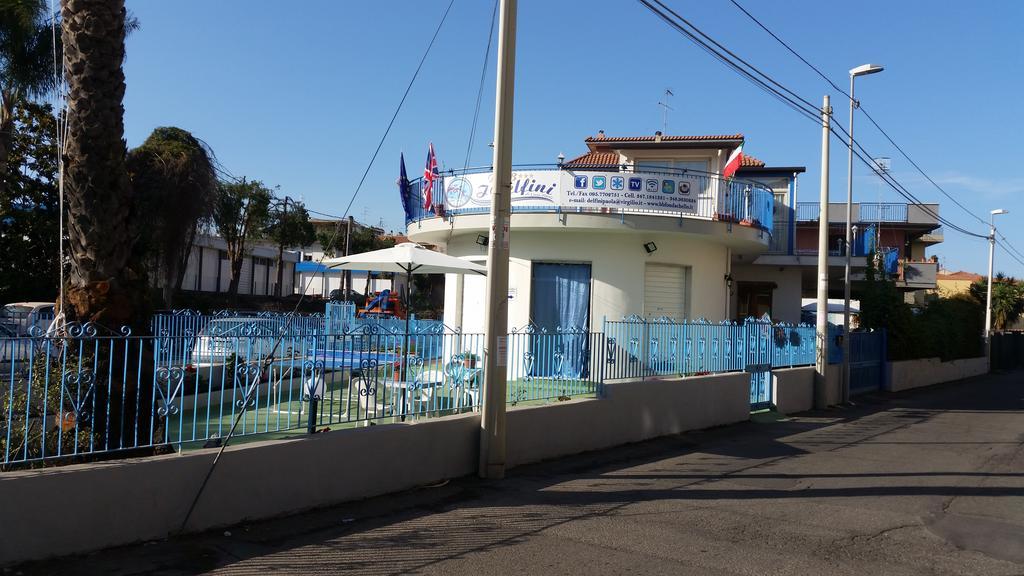 Beb I Delfini Di Casa Paola Bed & Breakfast Mascali Luaran gambar