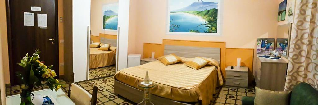 Beb I Delfini Di Casa Paola Bed & Breakfast Mascali Luaran gambar